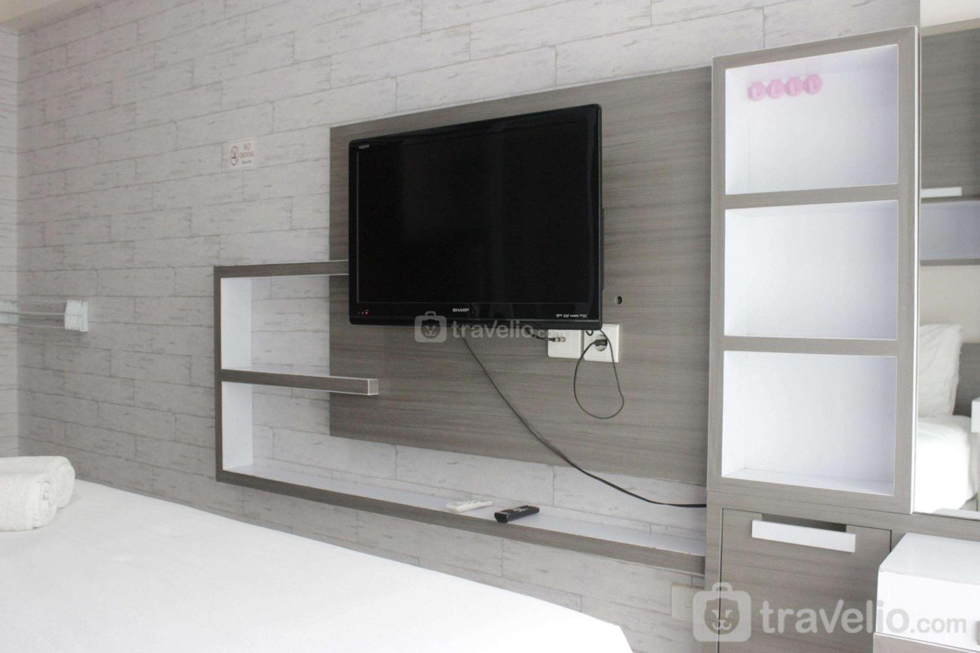 Strategic & Stylish Gateway Pasteur Near Pasteur Exit Toll By Travelio Bandung